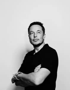 Elon Musk. (CEO e Fundador)